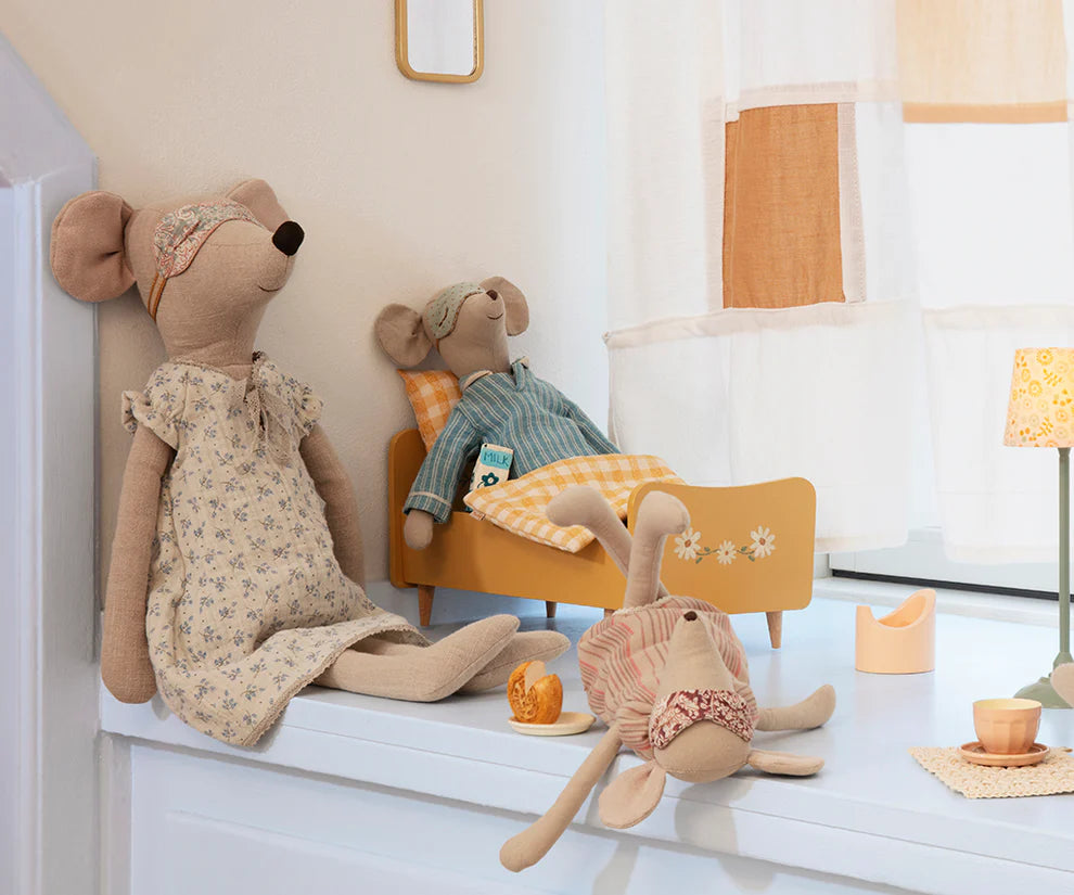 Pyjama Set for Medium Mouse | Maileg