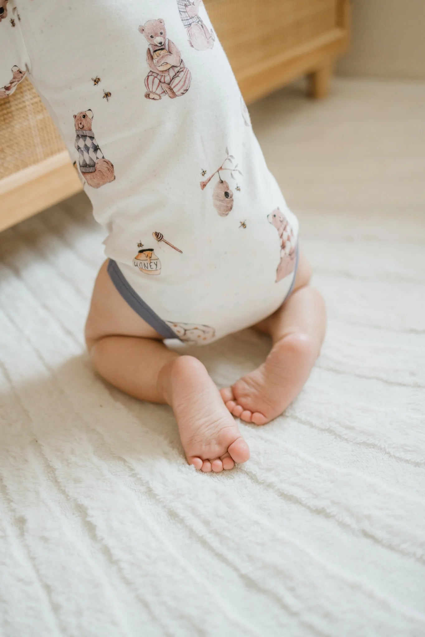 Long Sleeve Bodysuit || Honey Bears | Confetti Kidz