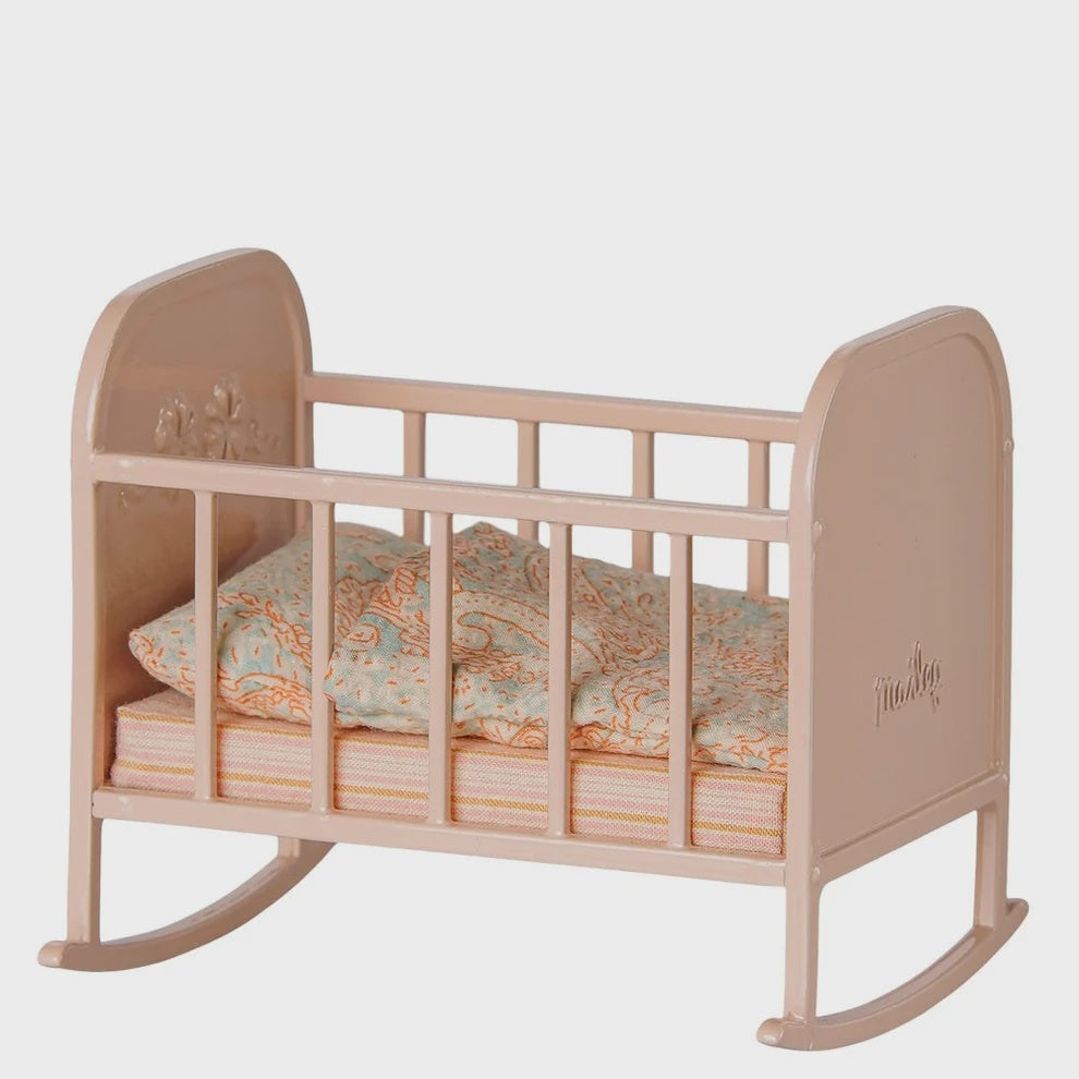 Cradle My Light Rose 2026 | Maileg