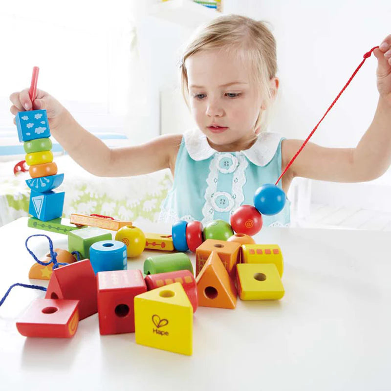 String Along Shapes | Hape