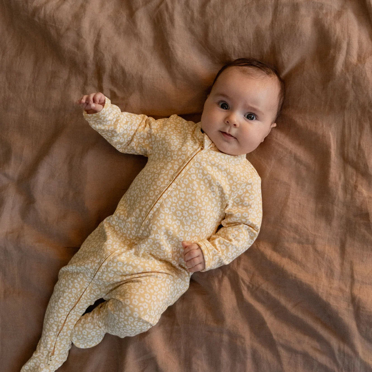 DREAMLANDS SUIT - Kitchen Garden Raffia Print | Nature Baby