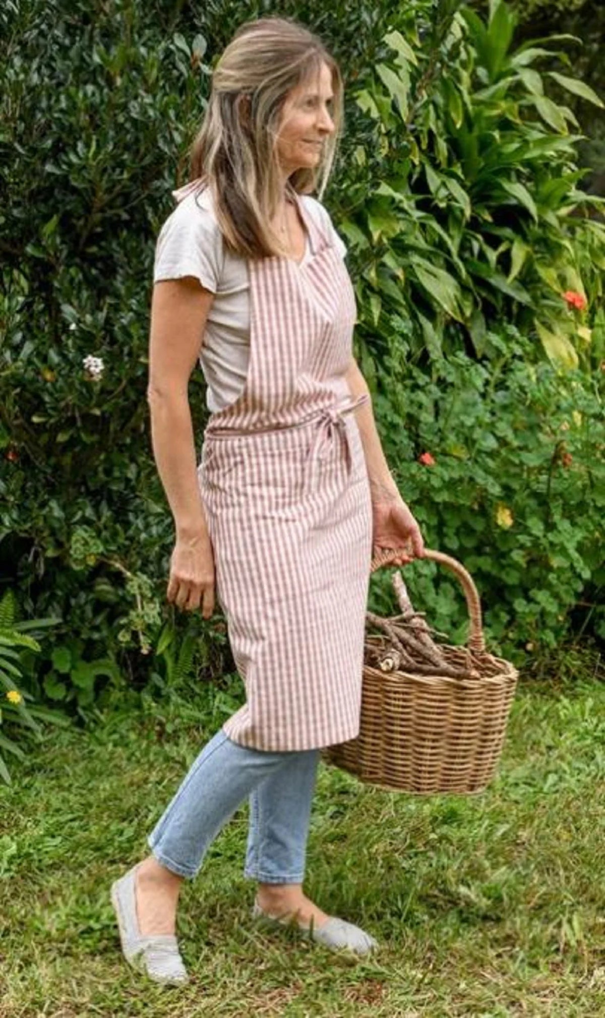 Gingham Apron - Fig | Raine & Humble