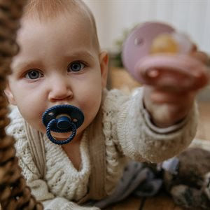 6-Pack Pacifiers - Round Latex - Endless Sea | FRIGG