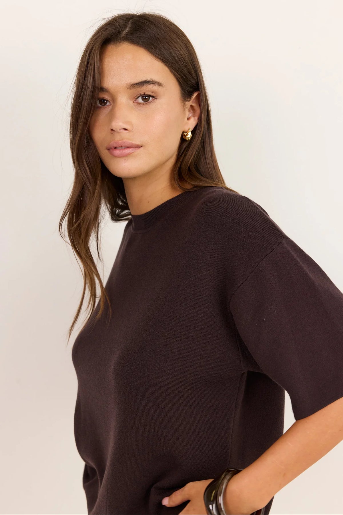 Intrepid Chocolate Relaxed Knit Tee | Stories be Told