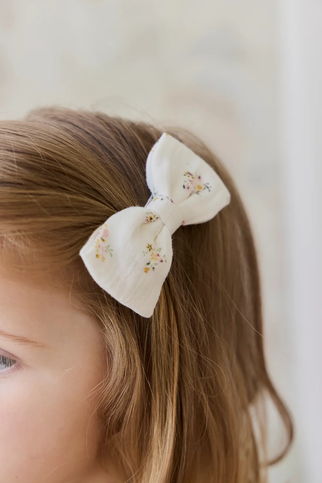 Organic Cotton Desiree Bow - Ayla Whisper | Jamie Kay