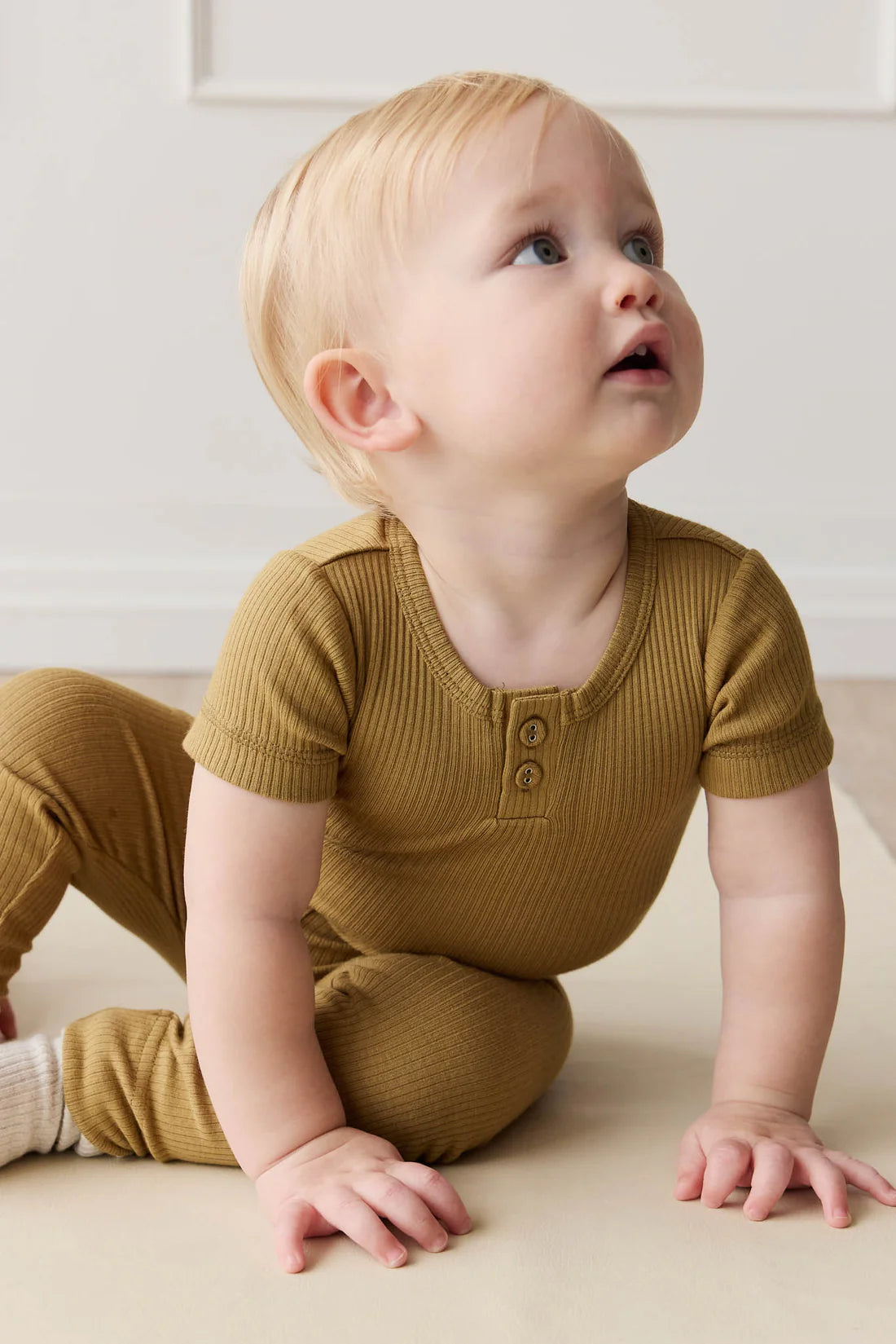 Organic Cotton Modal Darcy Rib Tee Bodysuit - Buffalo | Jamie Kay