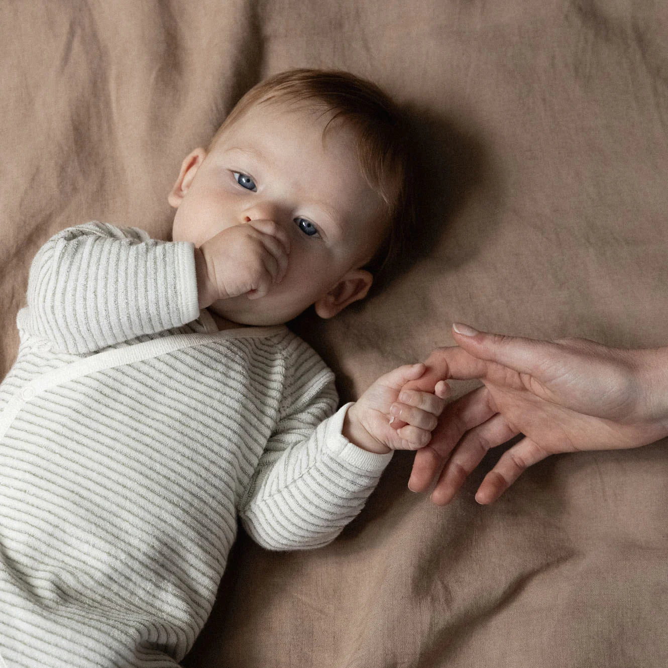 KIMONO STRETCH & GROW TERRY - Nettle Pinstripe | Nature Baby