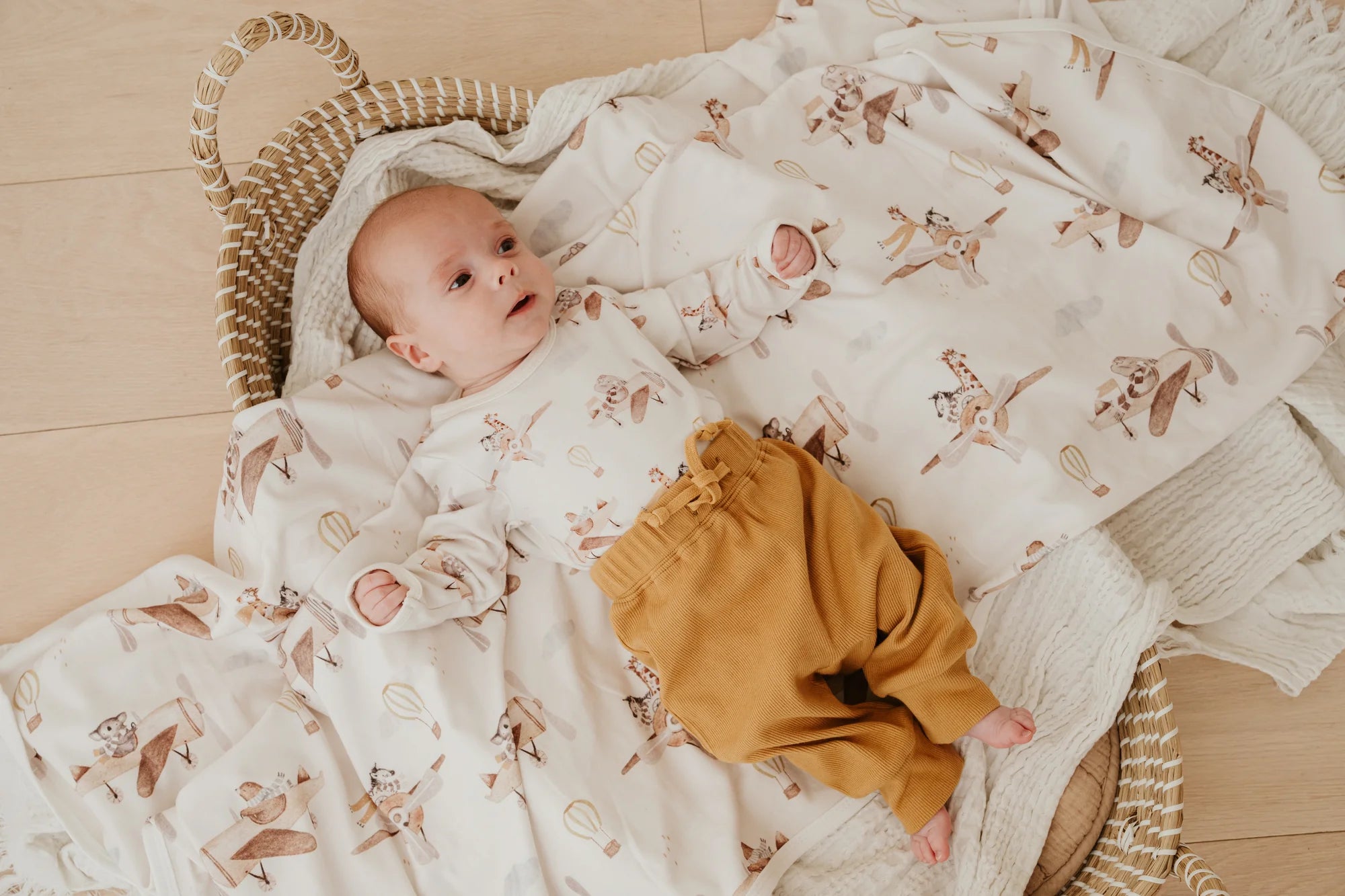 Long Sleeve Bodysuit || Up and Away | Confetti Kidz