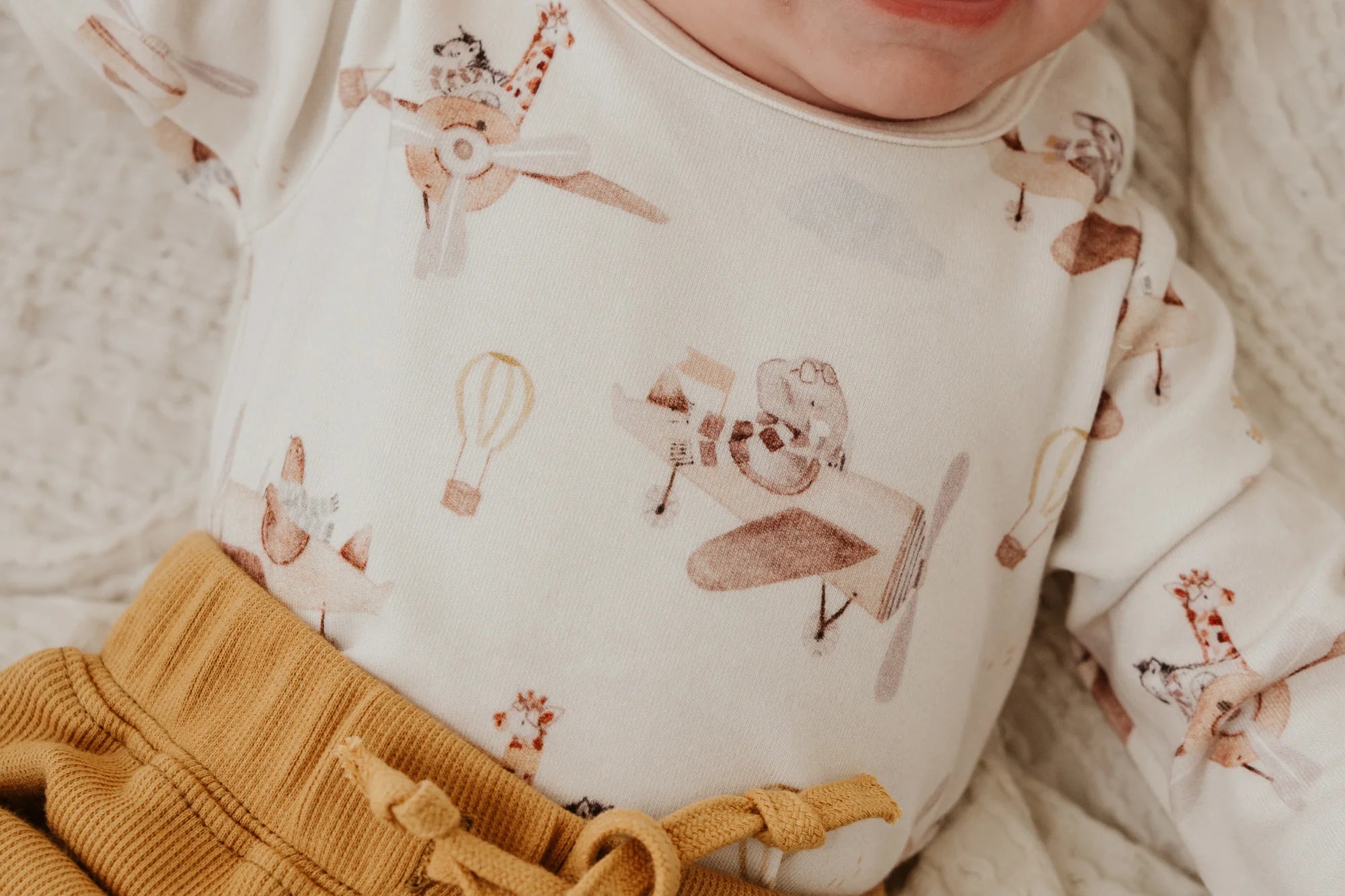Long Sleeve Bodysuit || Up and Away | Confetti Kidz
