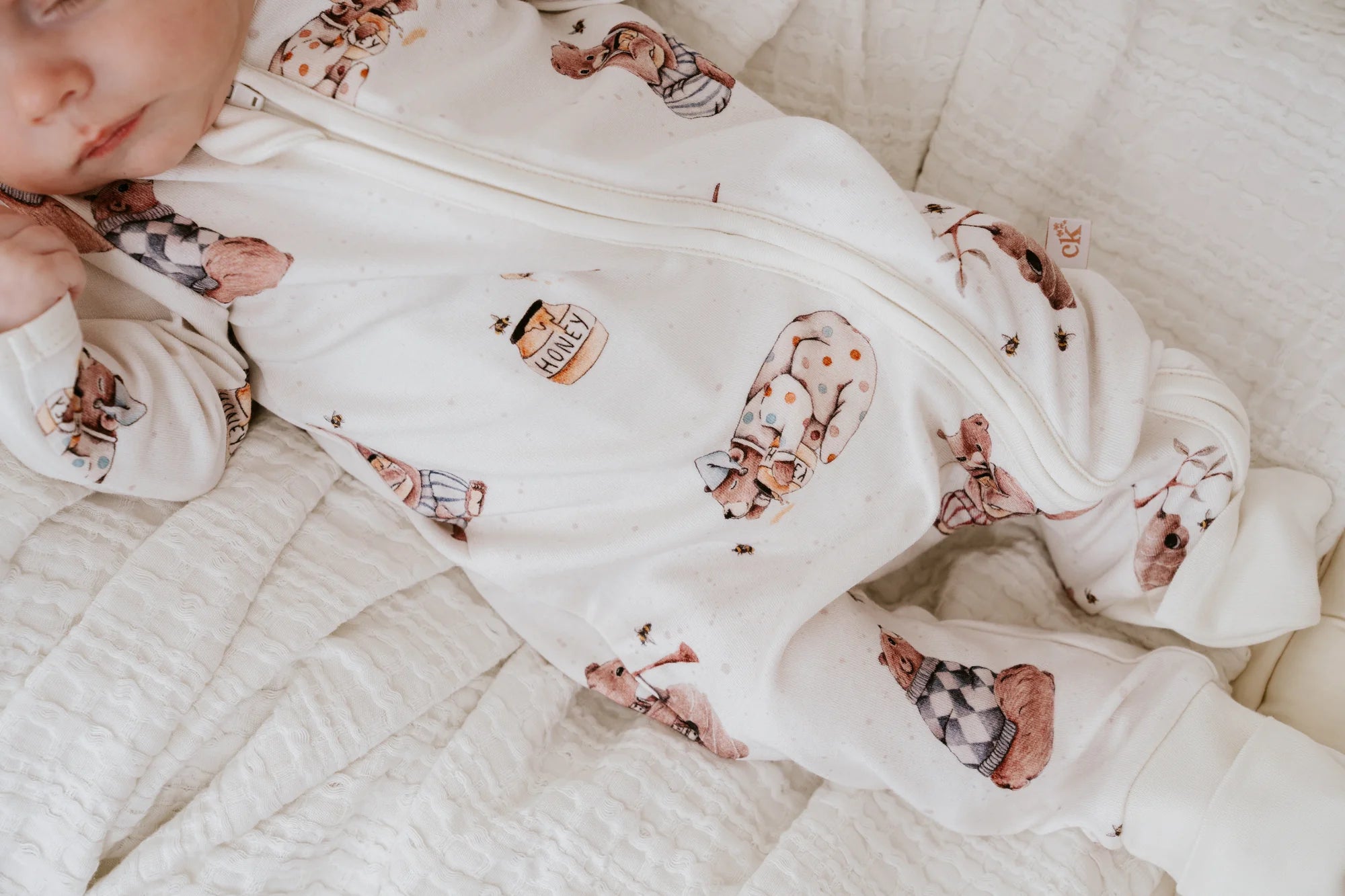Bamboo Zipsuit || Honey Bears | Confetti Kidz