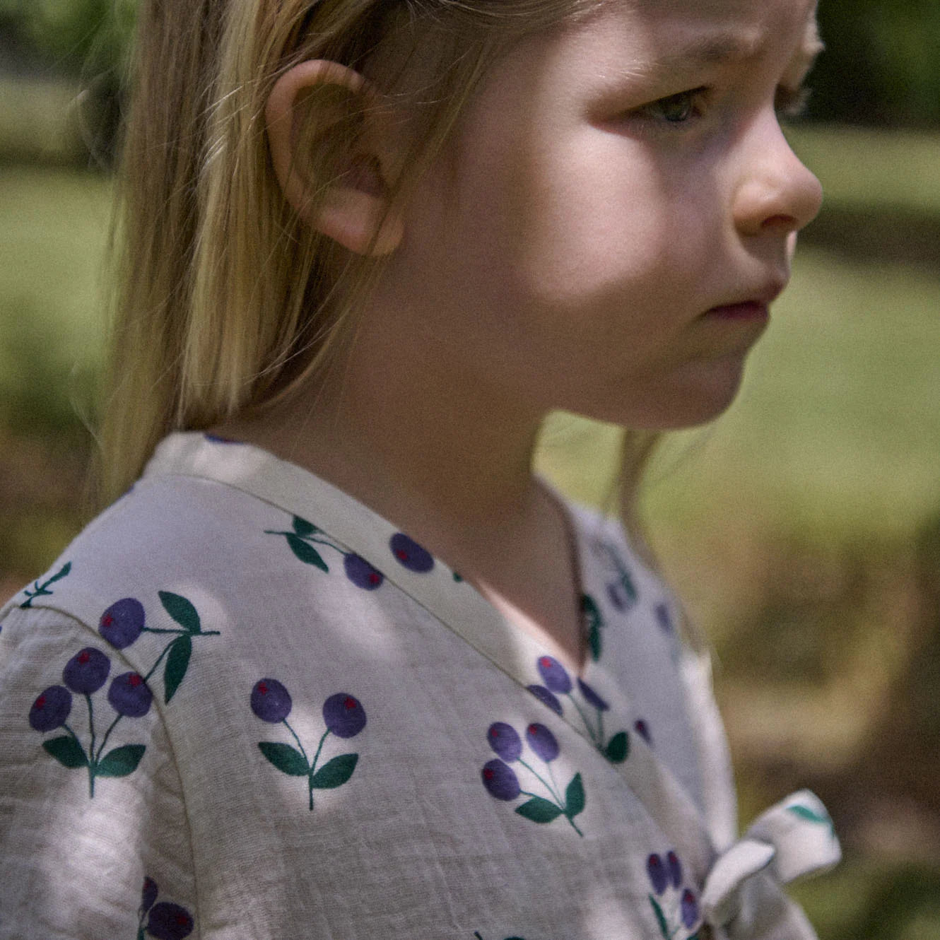 MABEL DRESS - Winter Berry Natural Print | Nature Baby