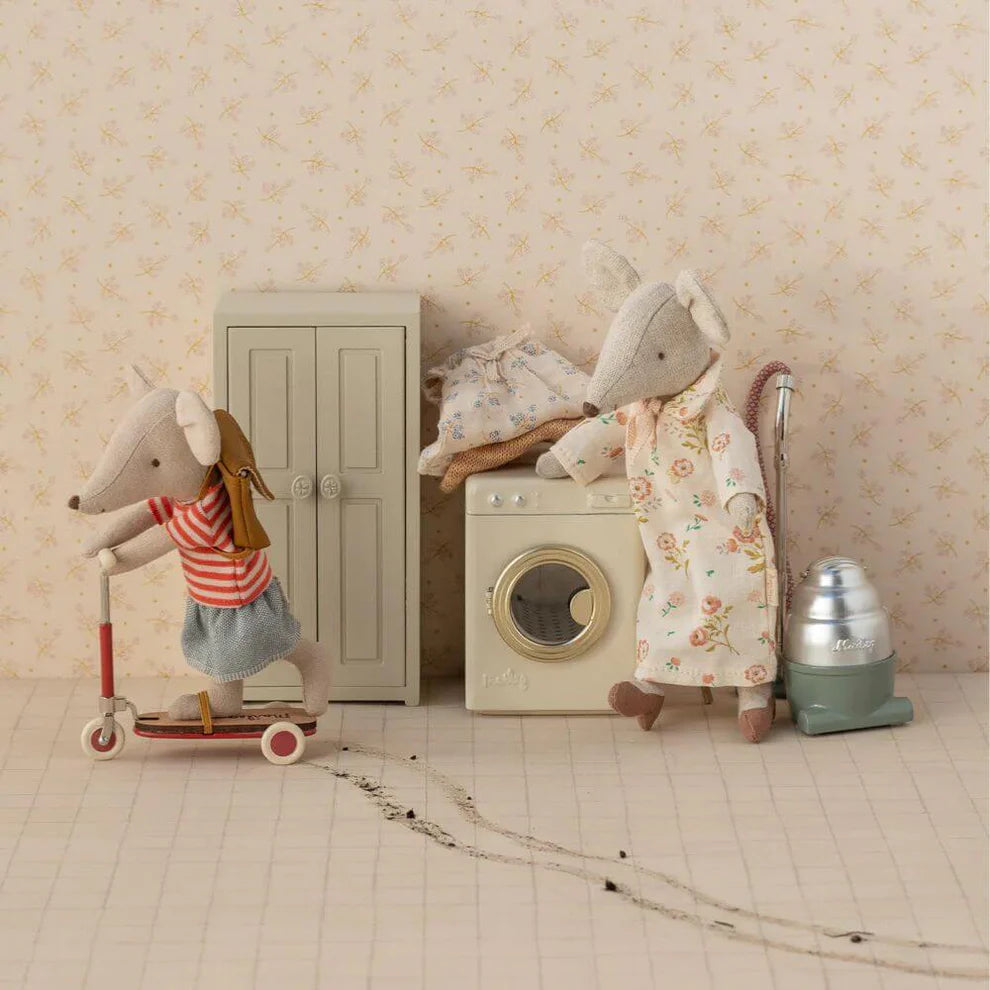 Kick Board Scooter Mouse Red | Maileg