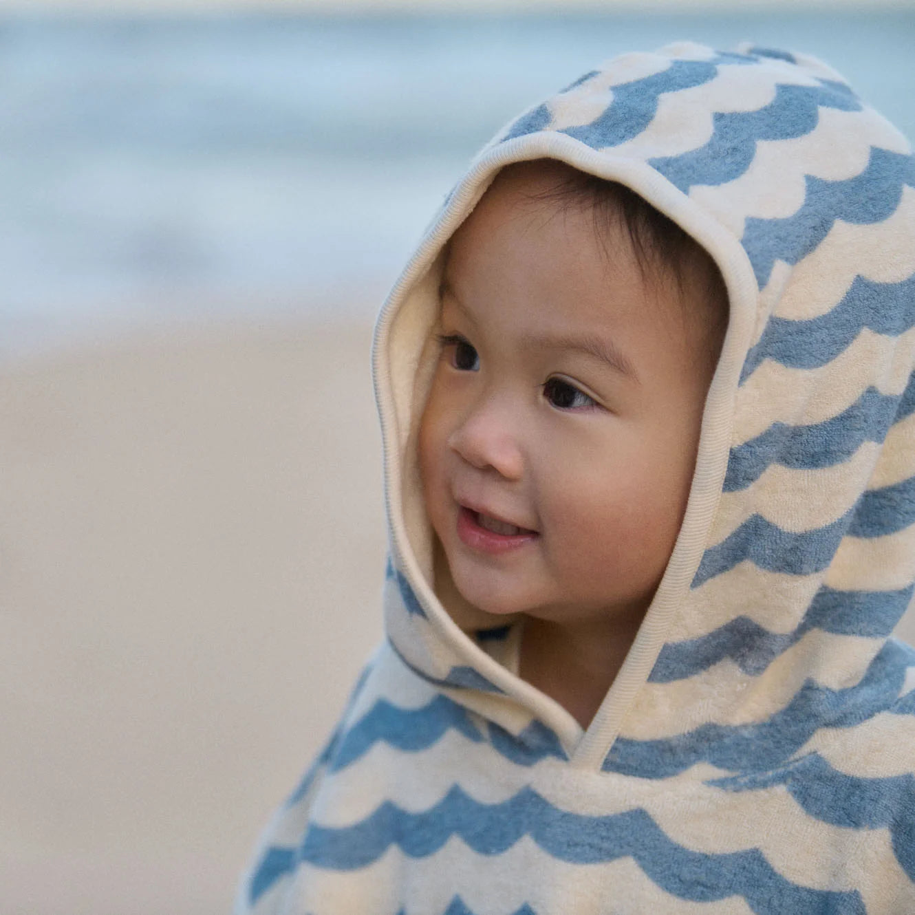 PONCHO TOWEL - Waves Print | Nature Baby