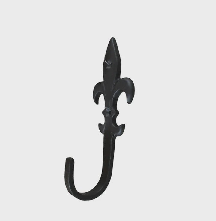 Fluer-De-Lis Hook - Short | Blue Goose