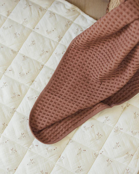 BABY PLAY MAT || BUNNIES | Quincy Mae