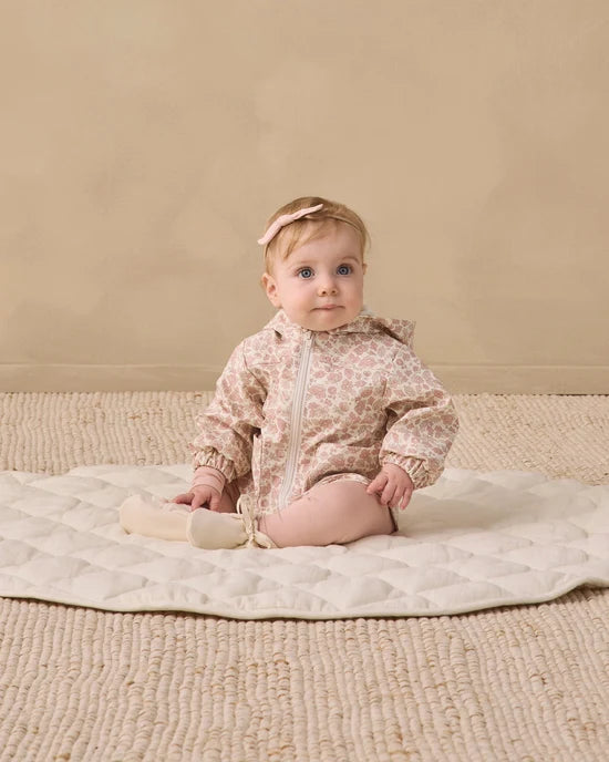 BABY PLAY MAT PINK BLOSSOM - IVORY | Quincy Mae
