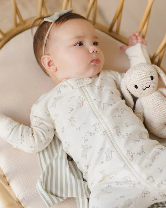 Zip Longsleeve Sleeper || Bunnies - IVORY | Quincy Mae