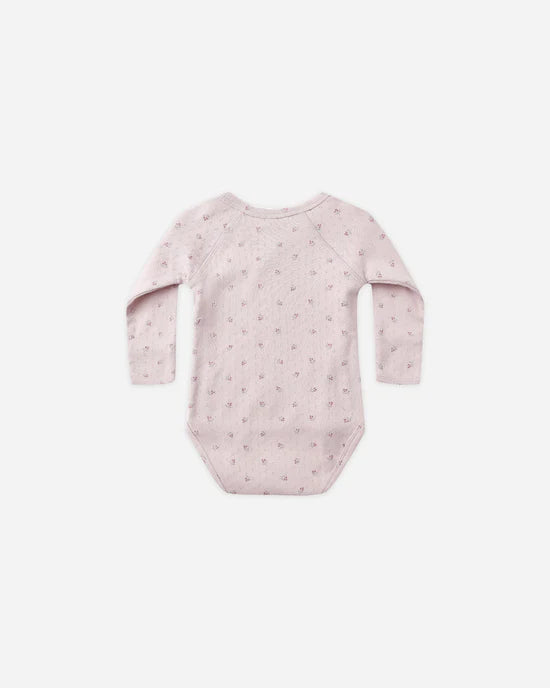 SIDE SNAP BODYSUIT || LILAC DITSY | Quincy Mae
