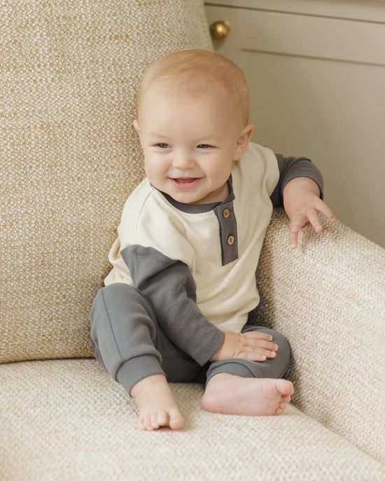 LONG SLEEVE HENLEY TEE || INDIGO | Quincy Mae