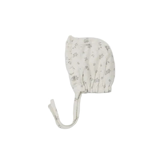 WOVEN RUFFLE BONNET WINTER BERRY - NATURAL | Quincy Mae