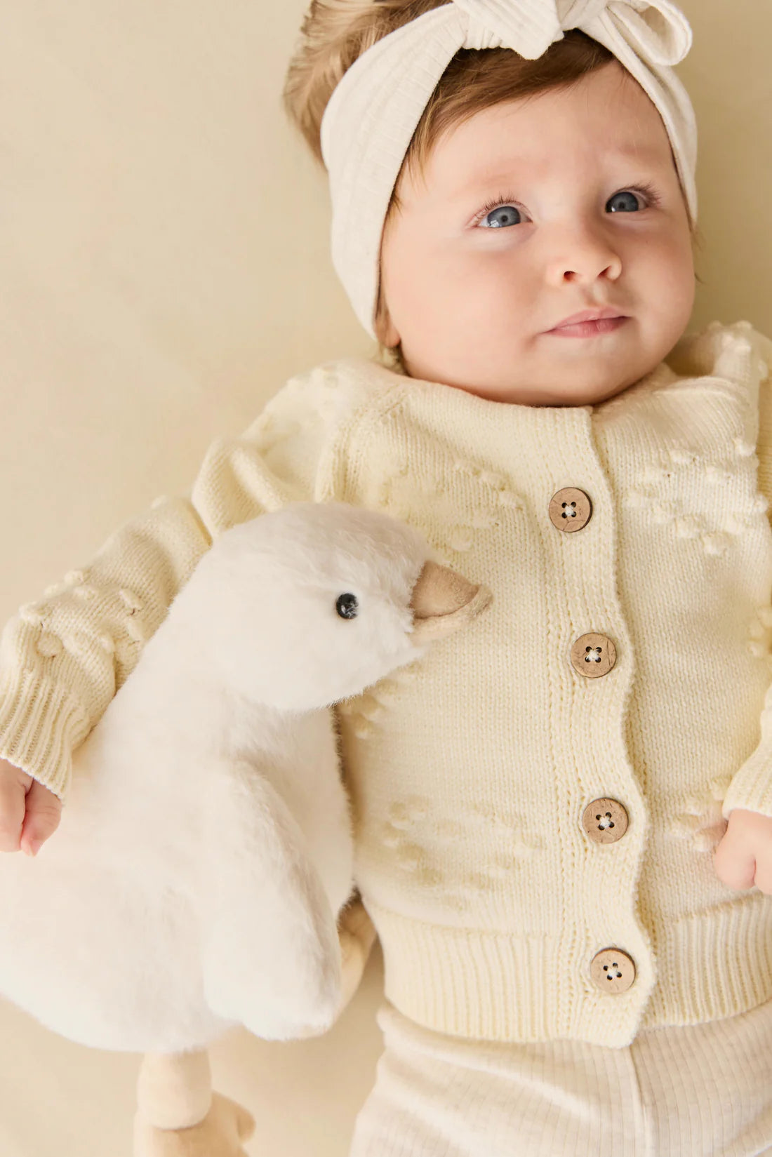 Snuggle Bunnies - Rose The Duck | Jamie Kay