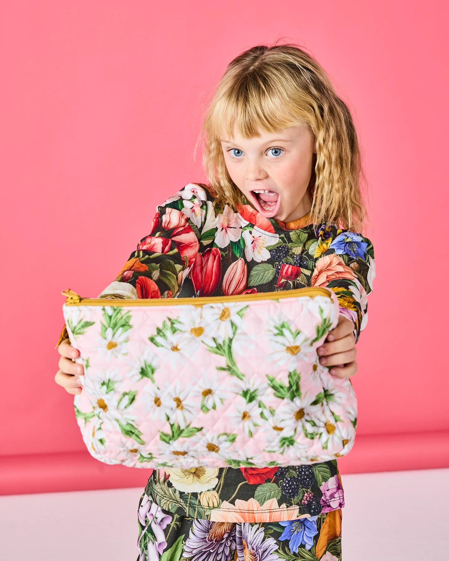 Sweet Daisy Quilted Cotton Toiletry Purse | Kip & Co
