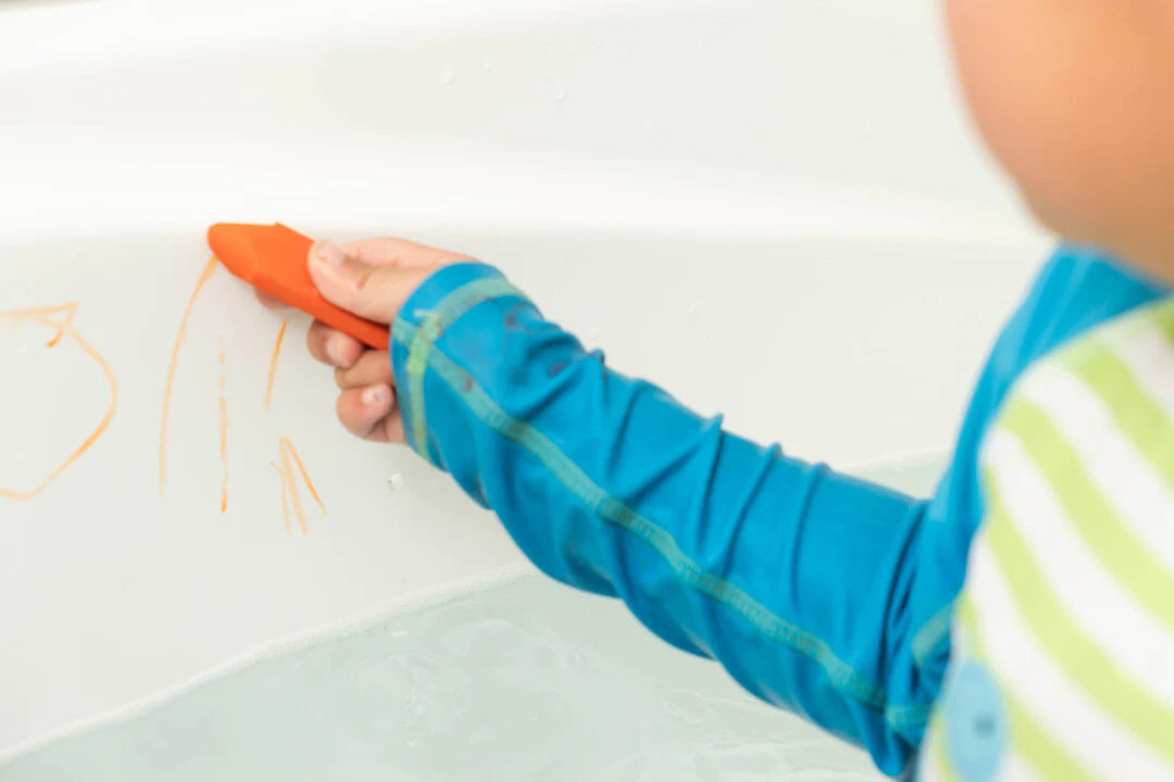 Bath Crayon Triangles 10pk | Honeysticks