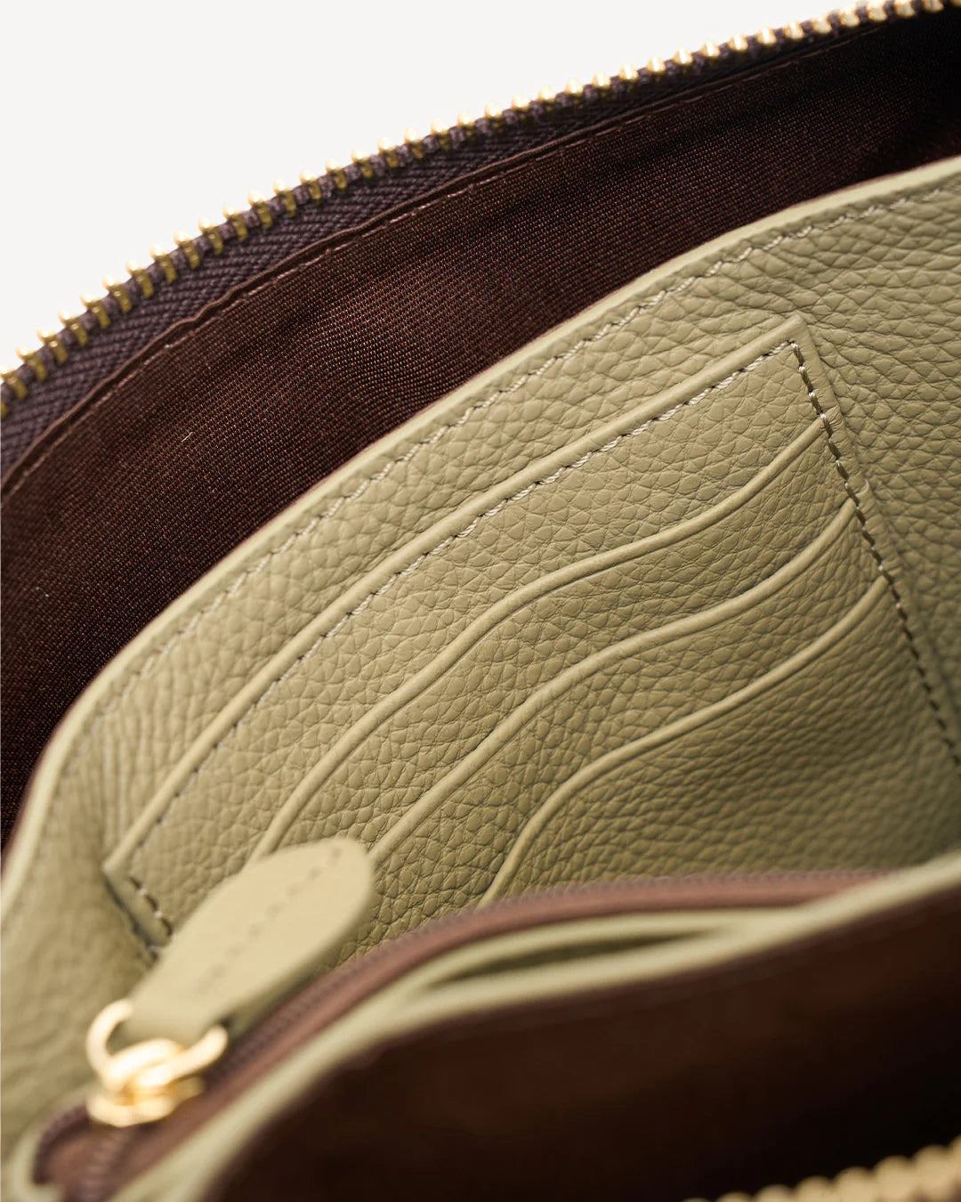 Matilda Crossbody Eucalyptus + Chunky Chain | Saben