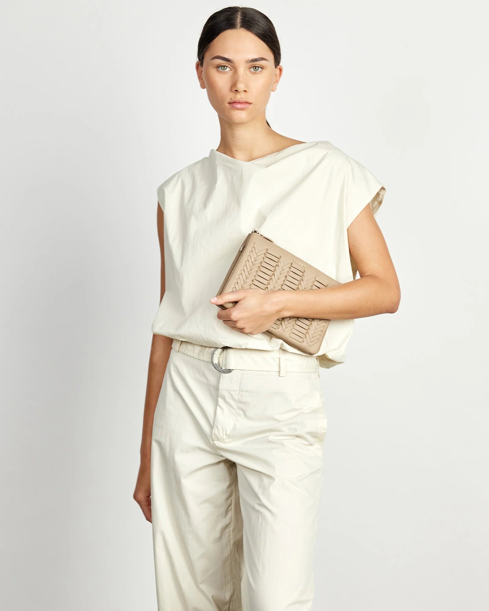 Tilly's Big Sis Crossbody Tea Chevron | Saben