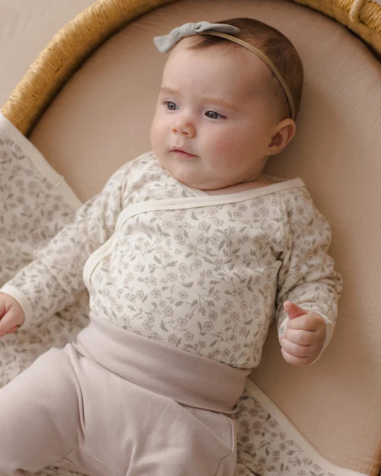 Swaddle Floret - Ivory | Quincy Mae