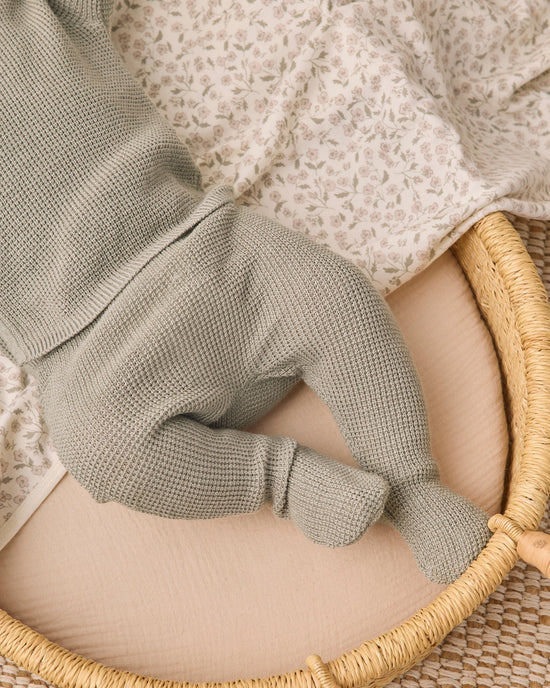Swaddle Floret - Ivory | Quincy Mae