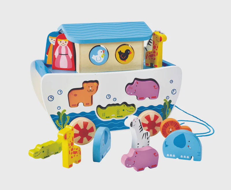 PULL ALONG NOAHS ARK | Hape