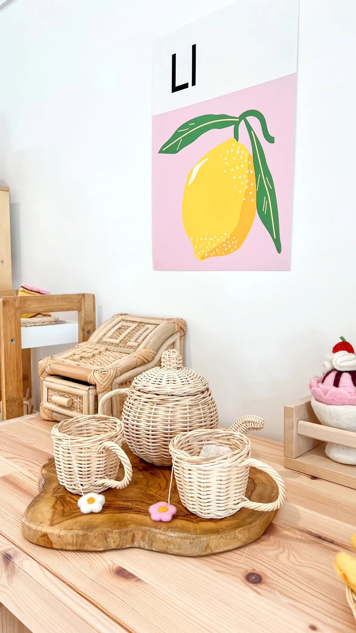 Flower Power Tea Bag Set - 2 pc | Juni Moon