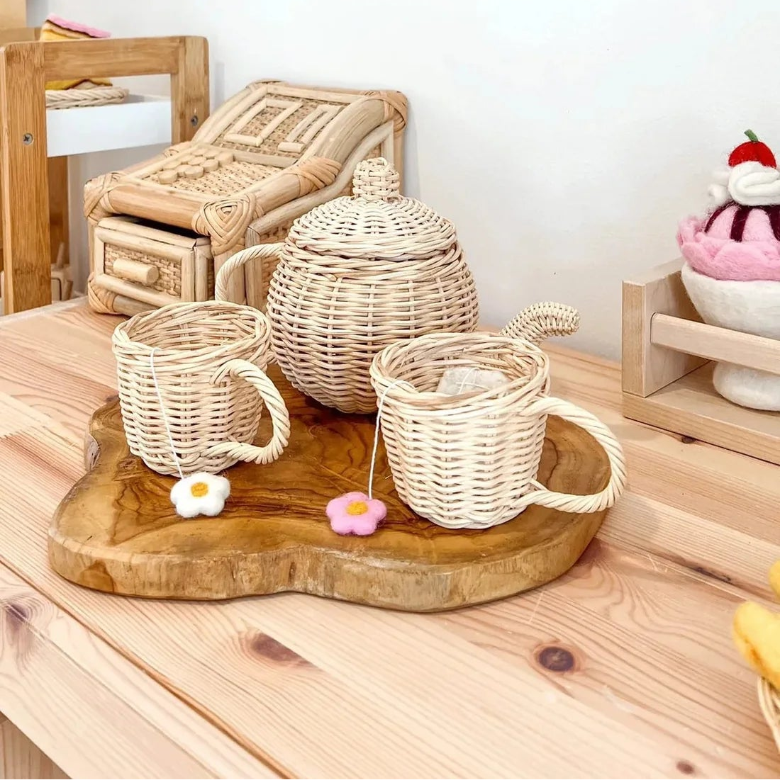 Flower Power Tea Bag Set - 2 pc | Juni Moon