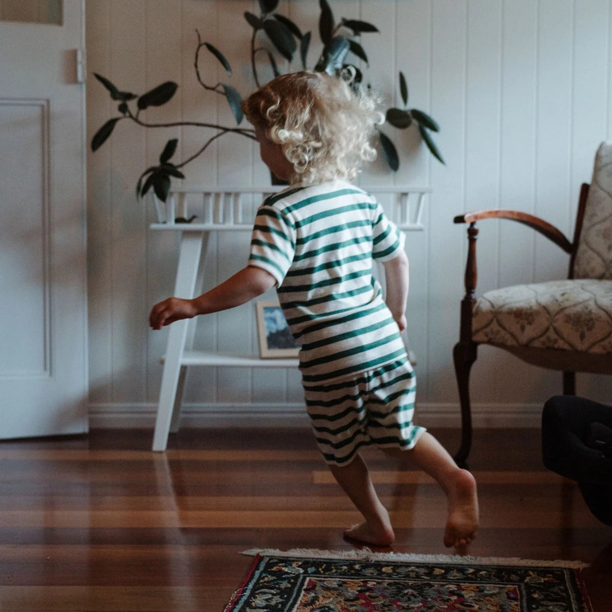 SHORTIE PYJAMA SET || PEPPERMINT HOLIDAY STRIPE | Nature Baby