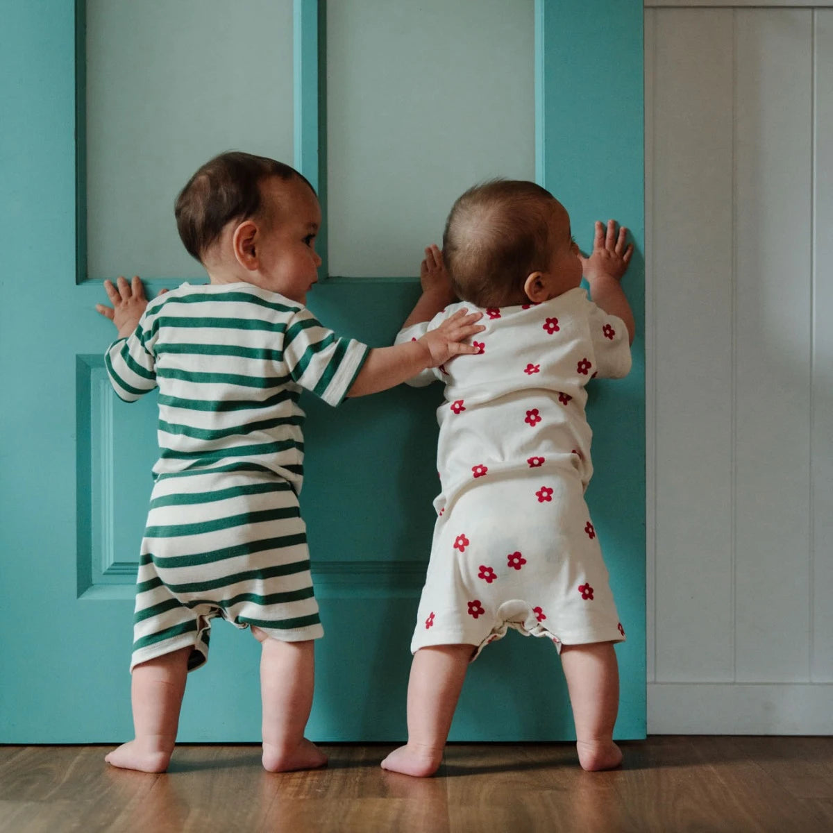 SUMMER SLEEPY SUIT || PEPPERMINT HOLIDAY STRIPE | Nature Baby