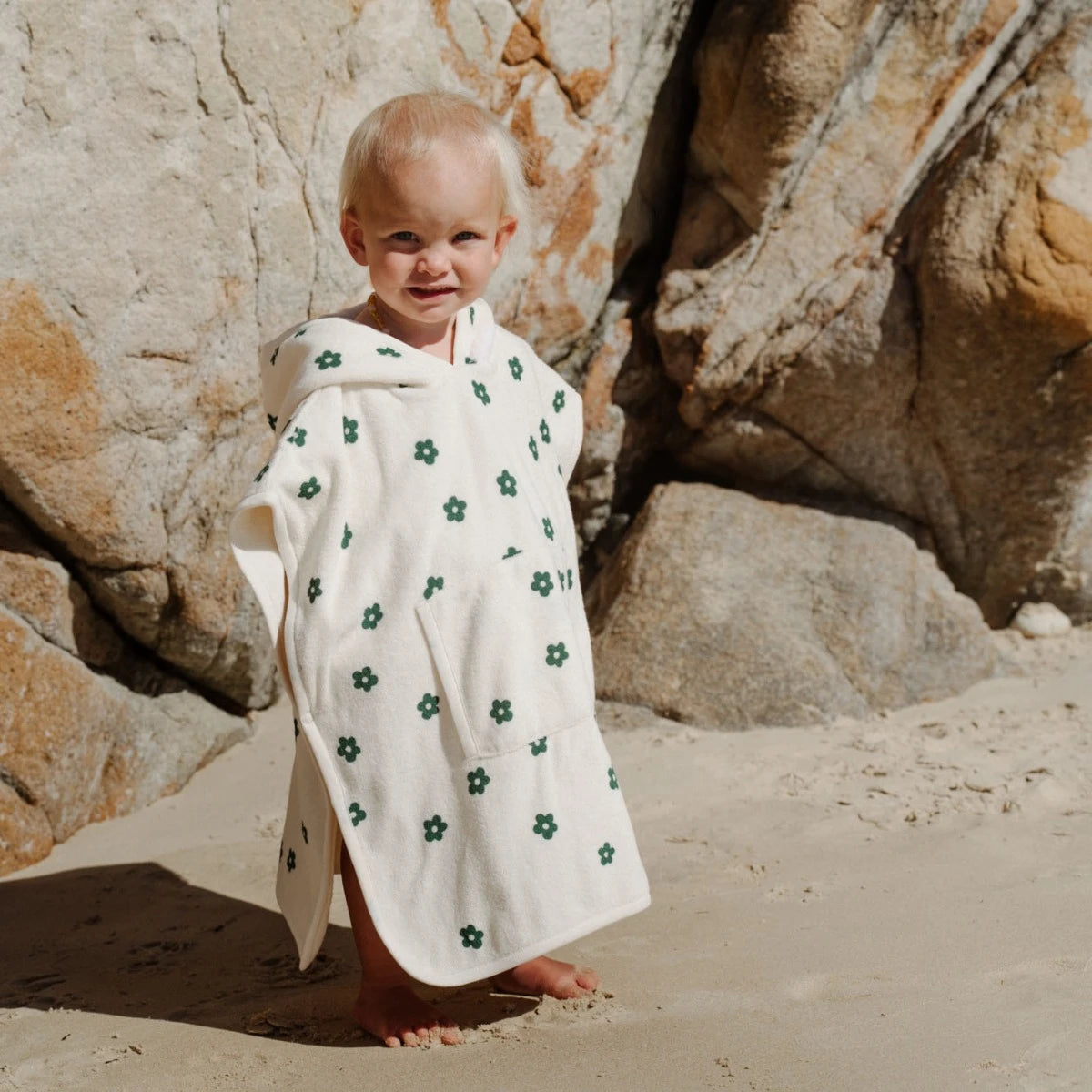 ORGANIC COTTON PONCHO TOWEL || FLORA NATURAL PRINT | Nature Baby