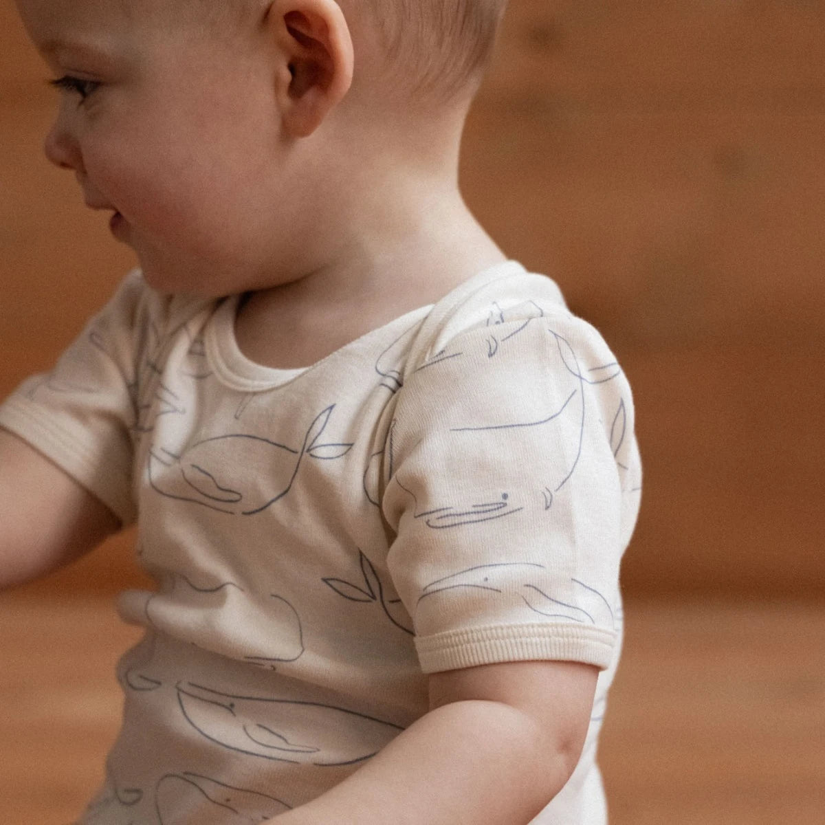SHORT SLEEVE BODYSUIT || WHALE PRINT | Nature Baby