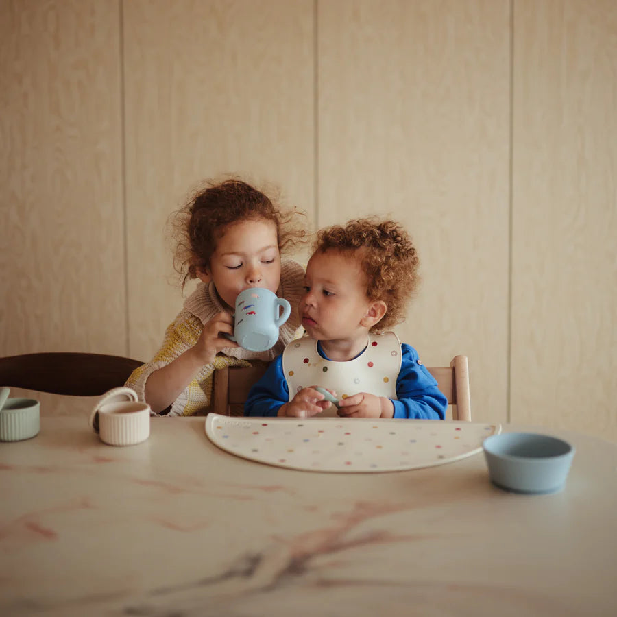 Silicone Training Cup + Straw - Retro Cars |v Mushie