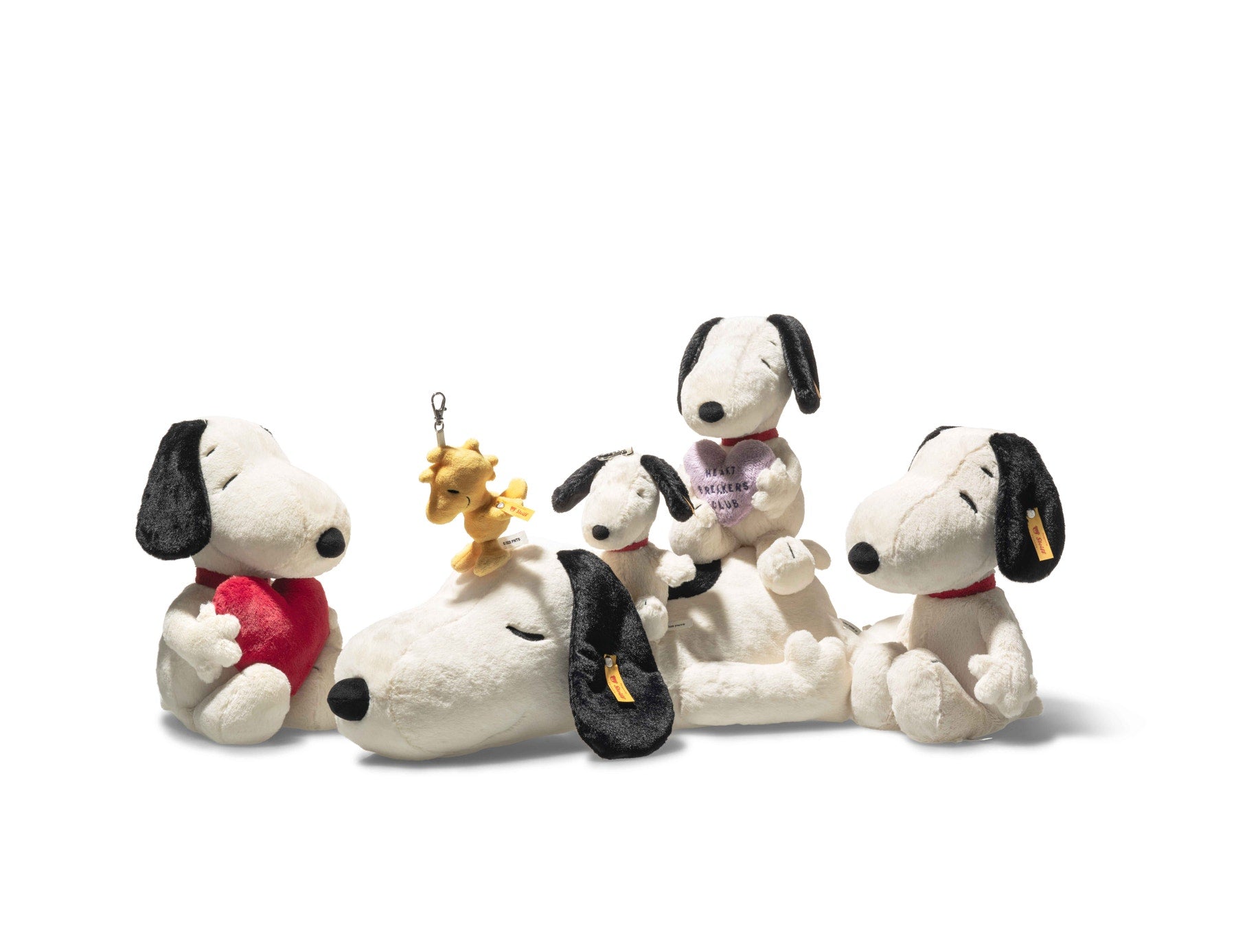 Soft Cuddly Snoopy Sleeping Gentle Giant - 43cm | Steiff