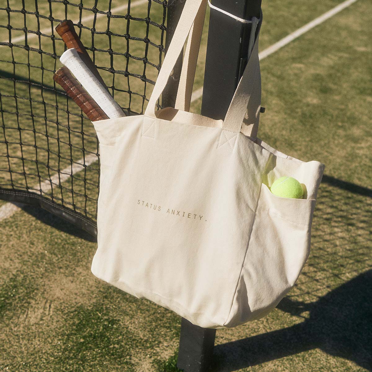 Knees Deep Bag - Cream | Status Anxiety