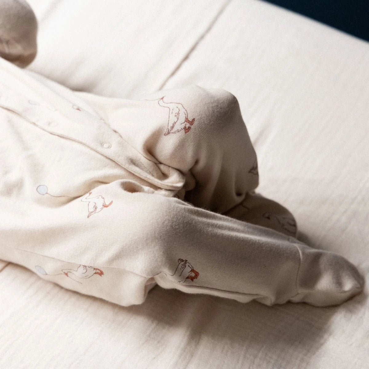 STRETCH & GROW - Goose Lullaby Print | Nature Baby