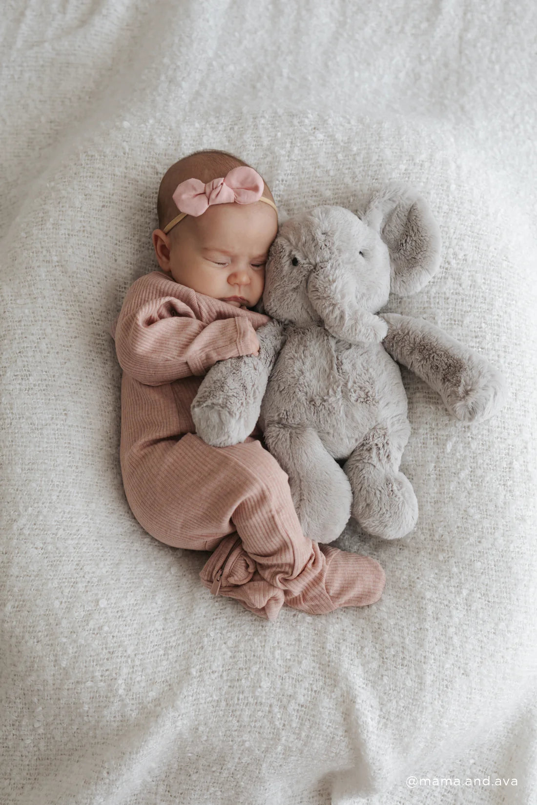 Snuggle Bunnies - Olive The Elephant | Jamie kay