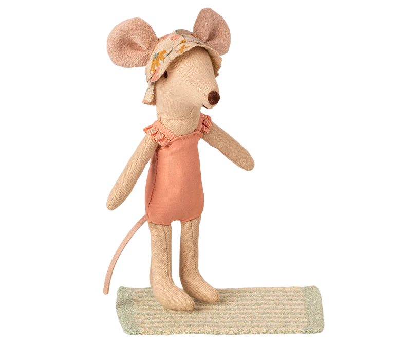 Beach Set For Big Sister Mouse | Maileg