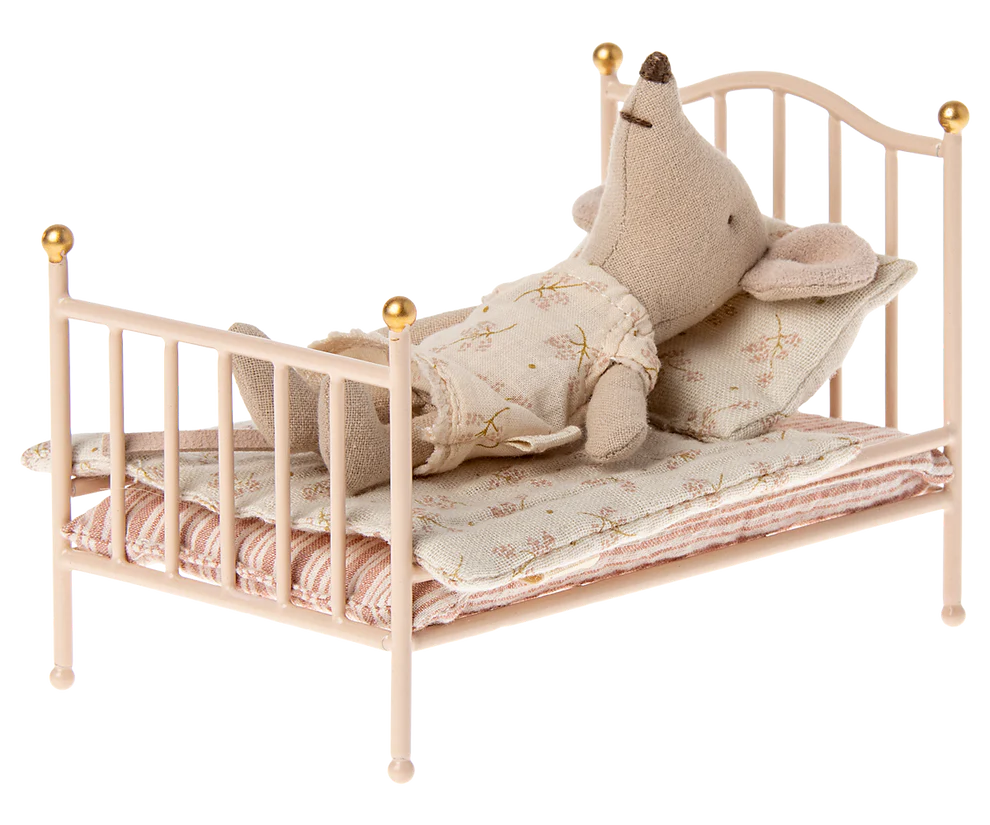 Mouse Vintage Bed rose | Maileg