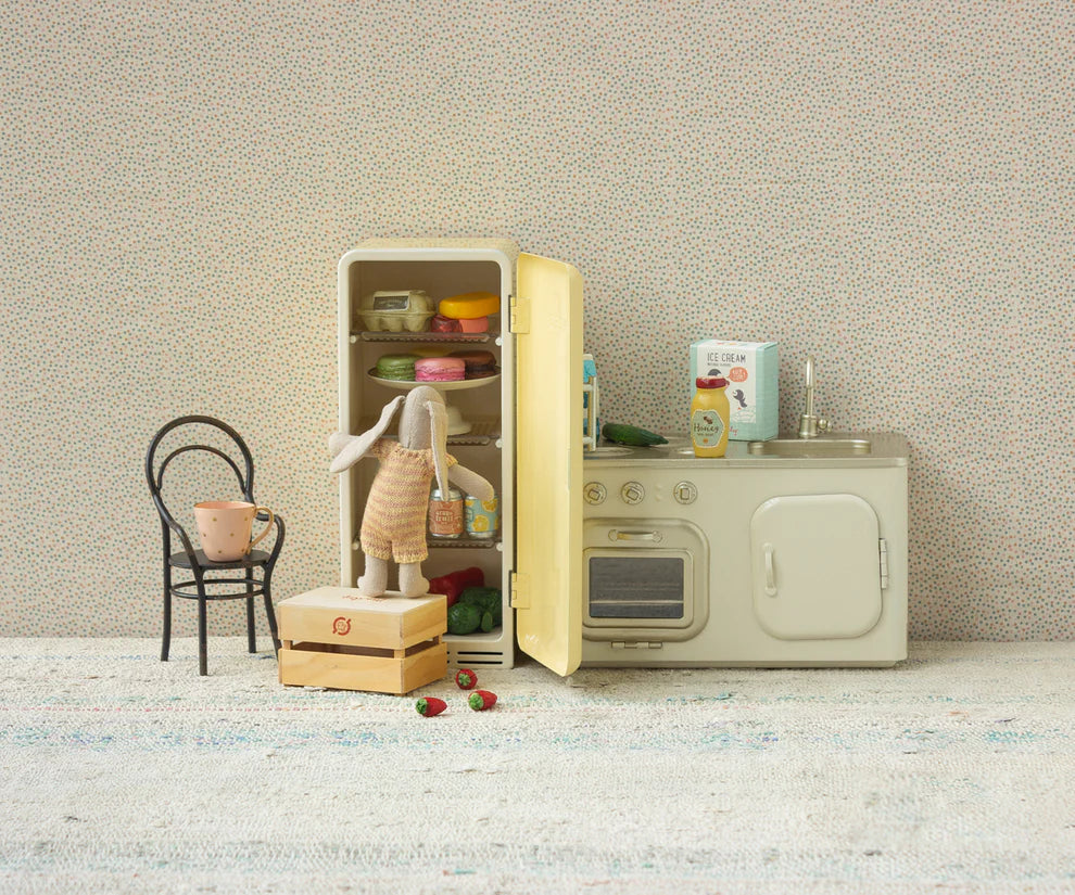 Miniature Fridge Yellow | Maileg