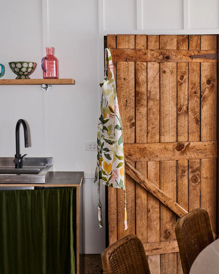 Wander Apron | Kip & Co