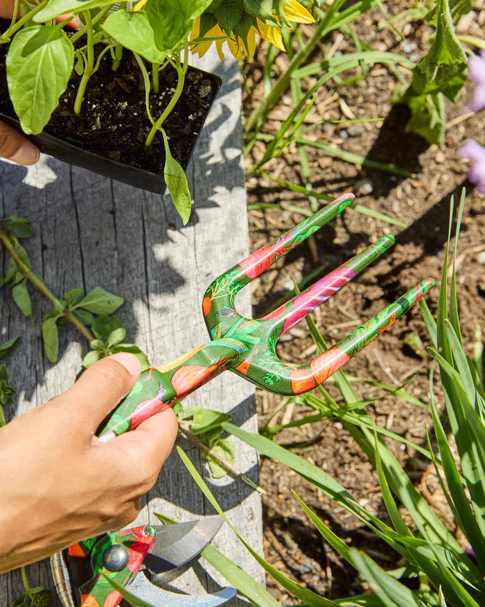 Veggie Soup Garden Tools and Gloves Set | Kip & Co