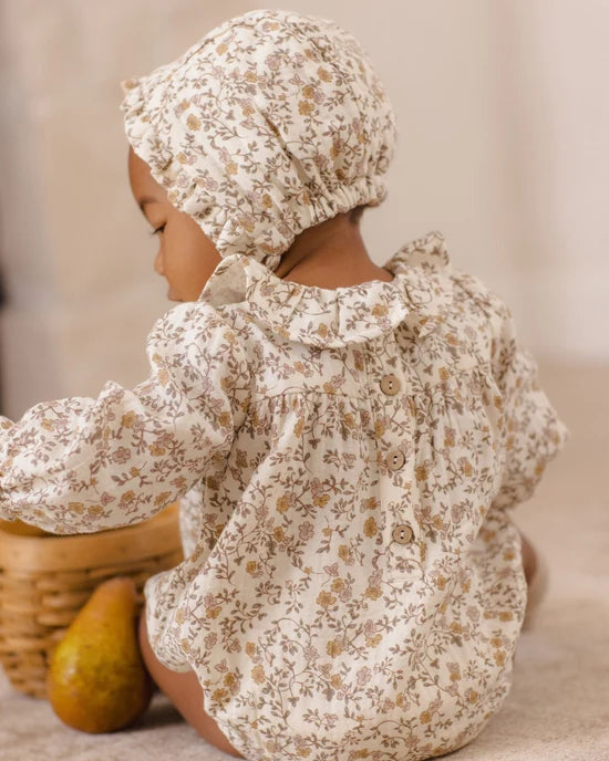 Woven Ruffle Bonnet Posy - Ivory | Quincy Mae