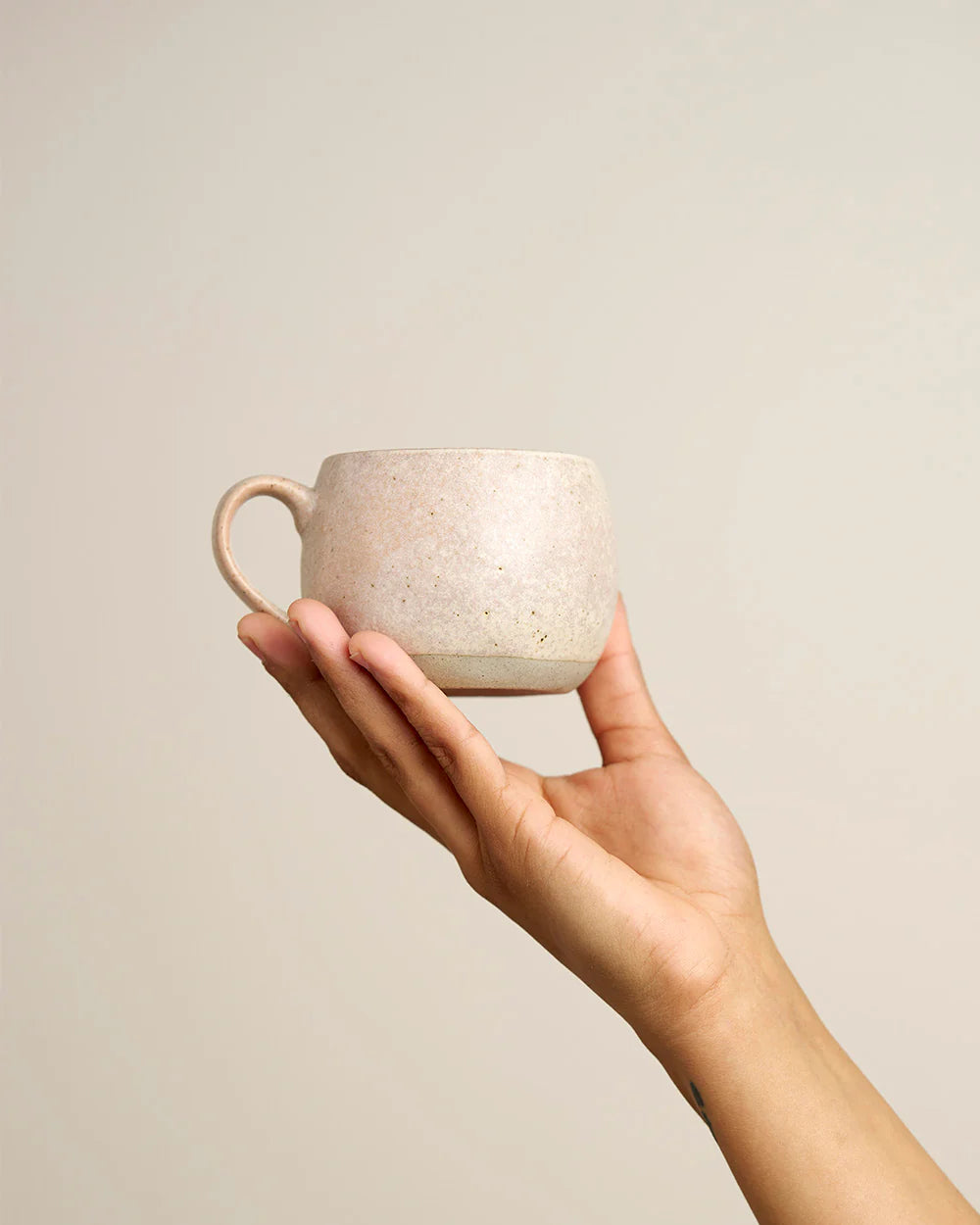 Mineral Mugs Single / Amethyst | Robert Gordon